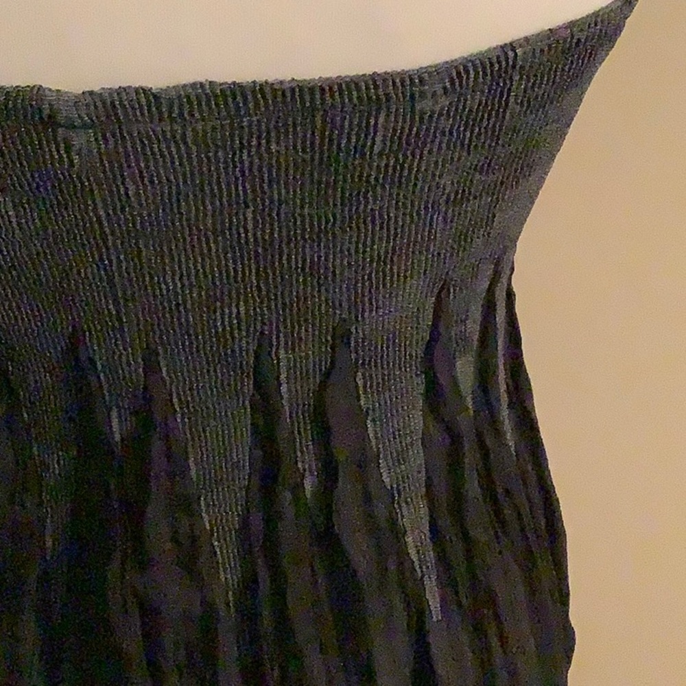 Dress - Picture 6 of 6